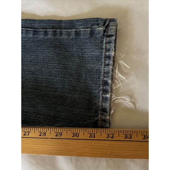 Levi’s 505 Jeans Men's 34x32 Medium Wash Denim Cotton Blue Outdoor Travel - Picture 6 of 13